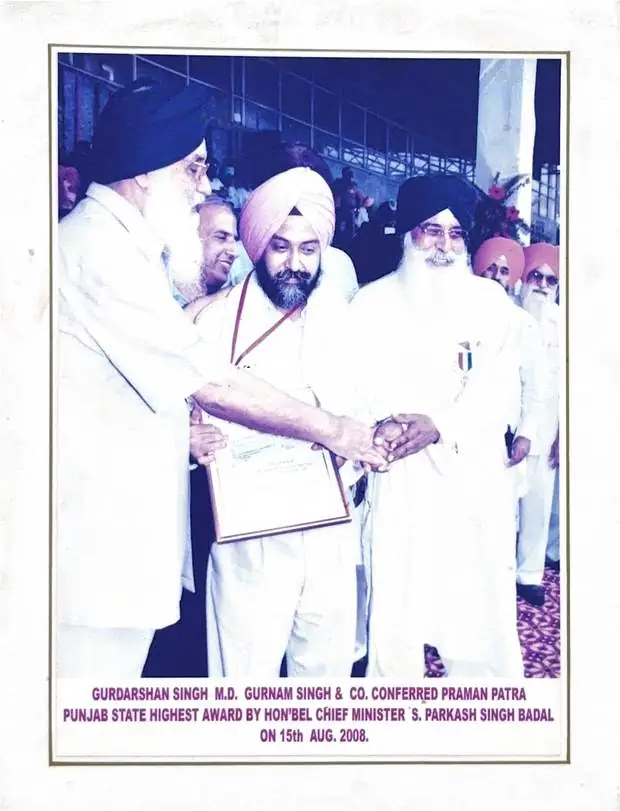 Sardar Gurdarshan Singh receiving the Punjab State highest award, 15 August 2008